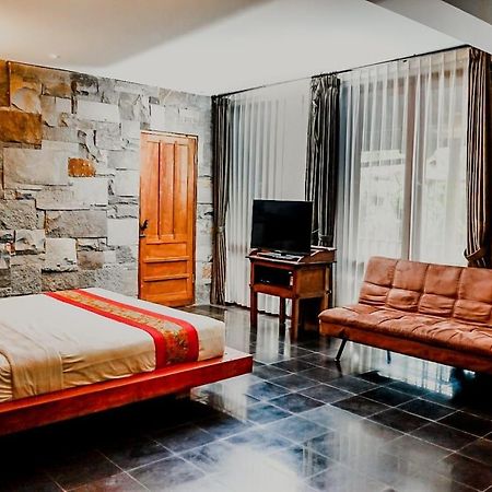 Warisan Heritage Boutique Hotel Solo Exterior foto