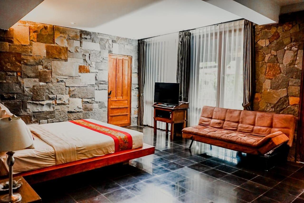 Warisan Heritage Boutique Hotel Solo Exterior foto